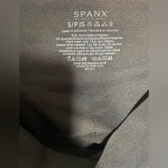 🍂 SPANX Black Leggings NWOT - Picture 2 of 5